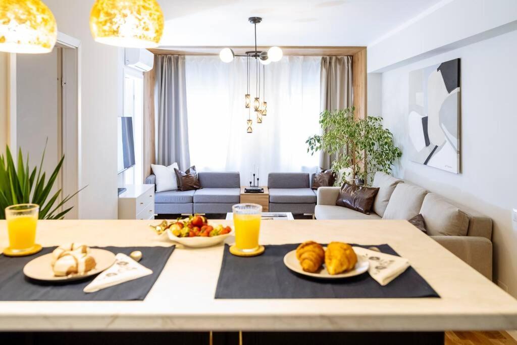 公寓 Stunning Views 2br Intercontinental Flat 布加勒斯特